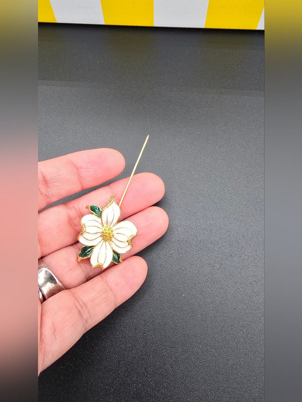 D'orlan Gold With White Floral Stick Pin Brooch #0937